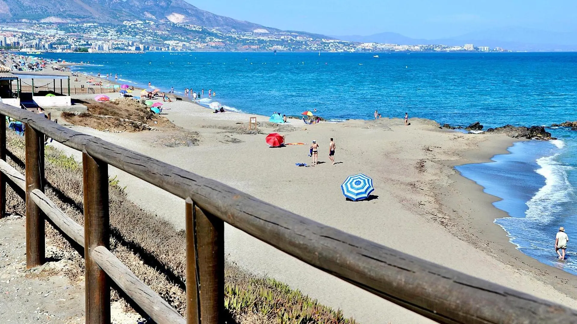 Apartment Marina IV Relax & Unwind With Sea Views, Pools & Bbq Beachfront In Mijas Costa & Fuengirola El Faro