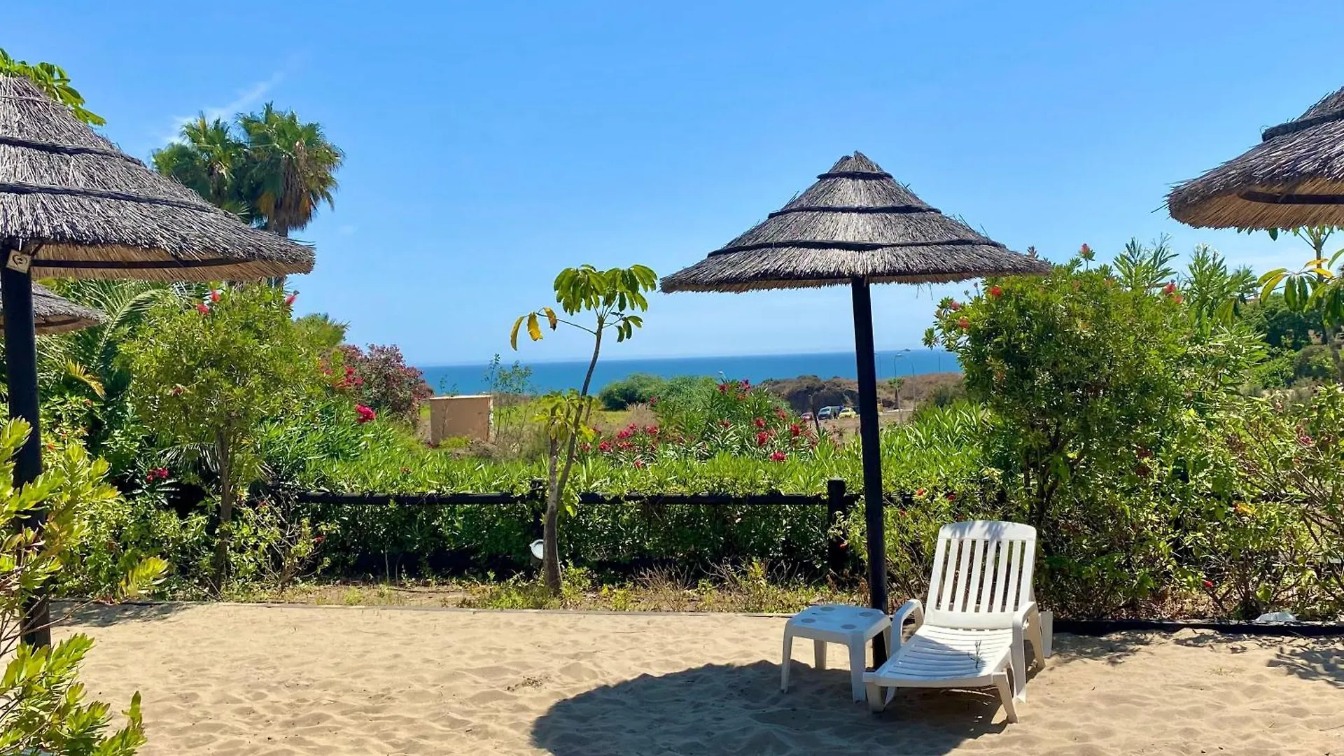 Marina IV Relax & Unwind With Sea Views, Pools & Bbq Beachfront In Mijas Costa & Fuengirola El Faro
